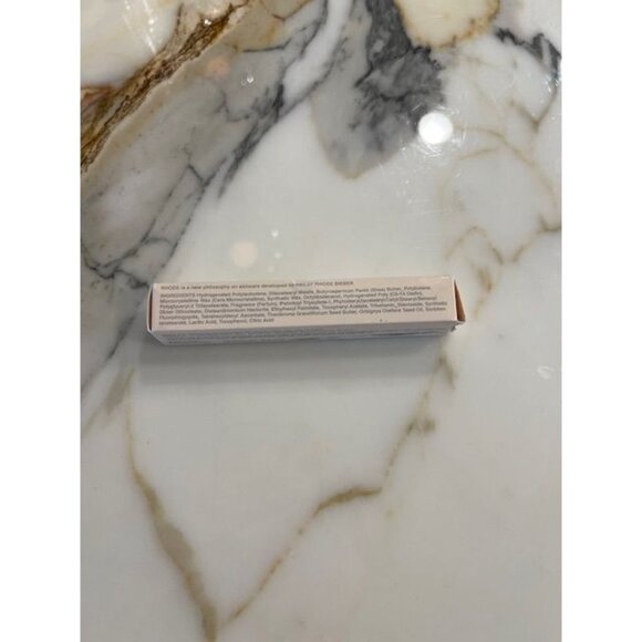 NEW Rhode Shea Butter Peptide Lip Plumping Treatment (Salted Caramel) .3 oz/10ml - Picture 4 of 13